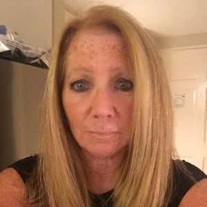 Meet your Posher, Regina